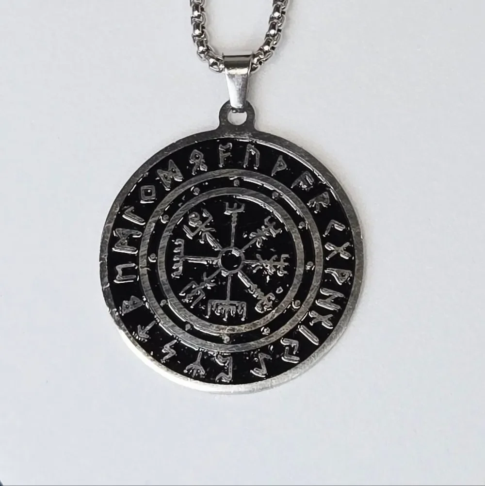 Vegvisir Viking Compass Necklace Norse Rune Amulet Pendant 24” Silver Box Chain